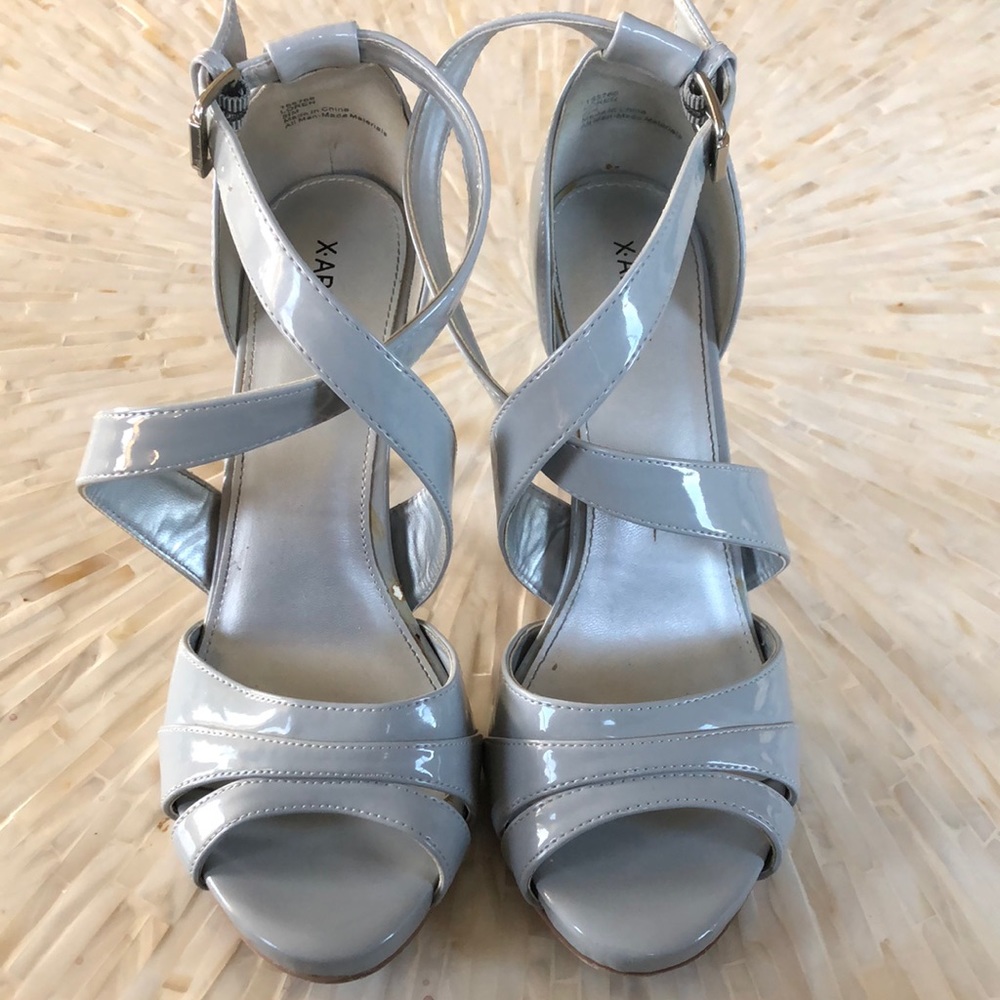 X-Appeal 4 in patent gray heel with ankle cross straps size 8.5